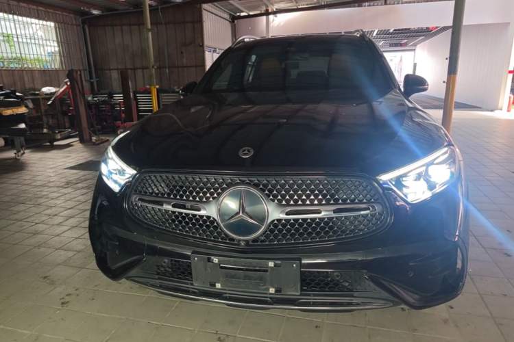 Used Mercedes-Benz GLC 2023 Facelifted GLC 300 L 4MATIC Luxury Version 5 Seats Front