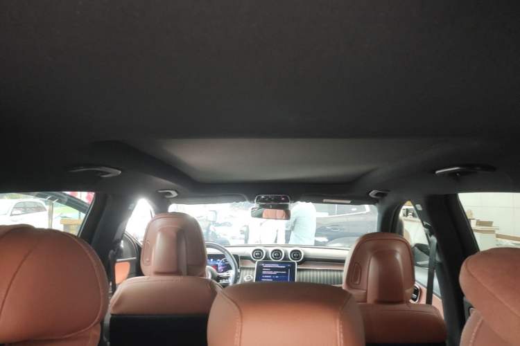 Used Mercedes-Benz GLC 2023 GLC 300 L 4MATIC Dynamic Edition 5-seater Headliner