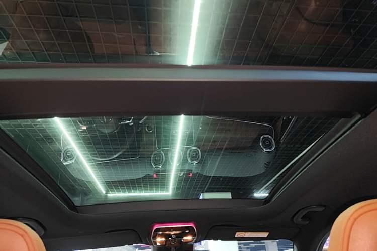 Used Mercedes-Benz GLC 2023 GLC 300 L 4MATIC Dynamic 7-Seater Headliner