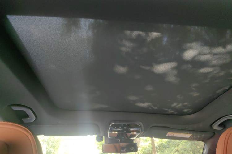 Used Mercedes-Benz GLC 2023 GLC 300 L 4MATIC Dynamic Edition 5-seater Headliner