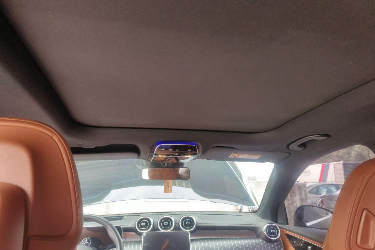Used Mercedes-Benz GLC 2023 GLC 300 L 4MATIC Luxury 7-Seater Headliner