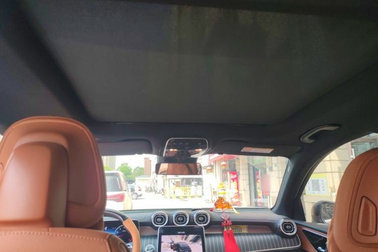 Used Mercedes-Benz GLC 2023 GLC 260 L 4MATIC Luxury 7-Seater Headliner