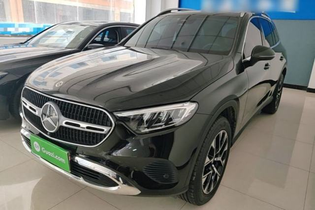 Used Mercedes-Benz GLC 2023 Facelift GLC 260 L 4MATIC Dynamic Version 5 Seats