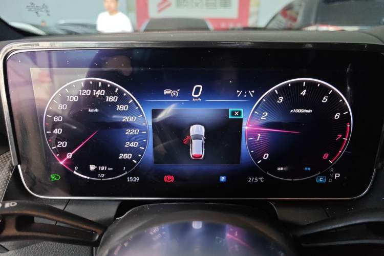 Used Mercedes-Benz GLC 2023 GLC 260 L 4MATIC Dynamic Edition 5-seater Instrument Cluster