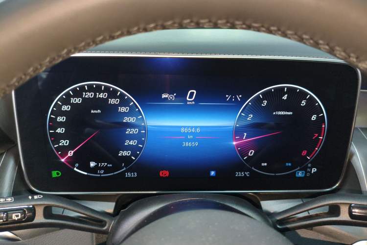 Used Mercedes-Benz GLC 2023 Refreshed GLC 300 L 4MATIC Dynamic Edition 5 Seats Instrument Cluster