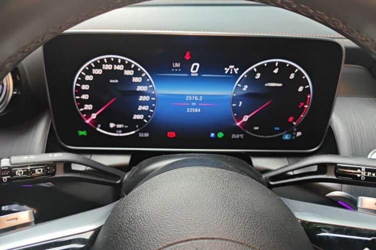 Used Mercedes-Benz GLC 2023 GLC 260 L 4MATIC Luxury 7-Seater Instrument Cluster