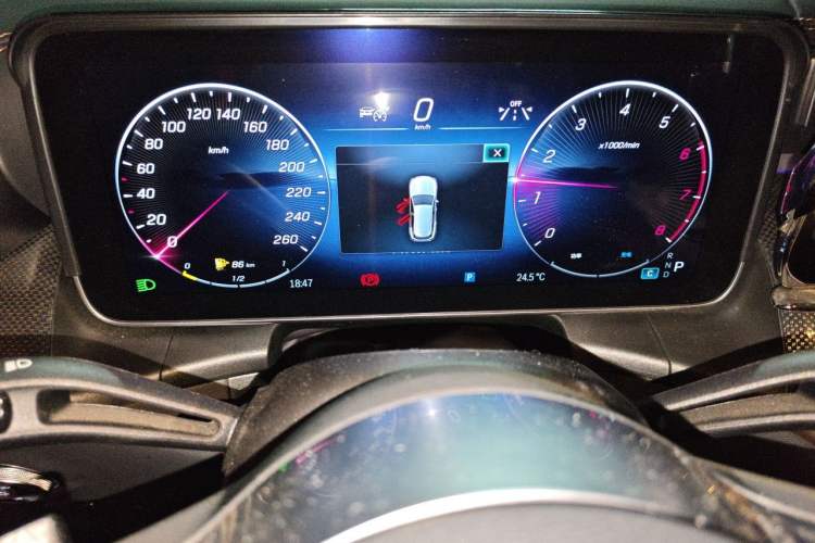 Used Mercedes-Benz GLC 2023 GLC 260 L 4MATIC Dynamic Edition 5-seater Instrument Cluster