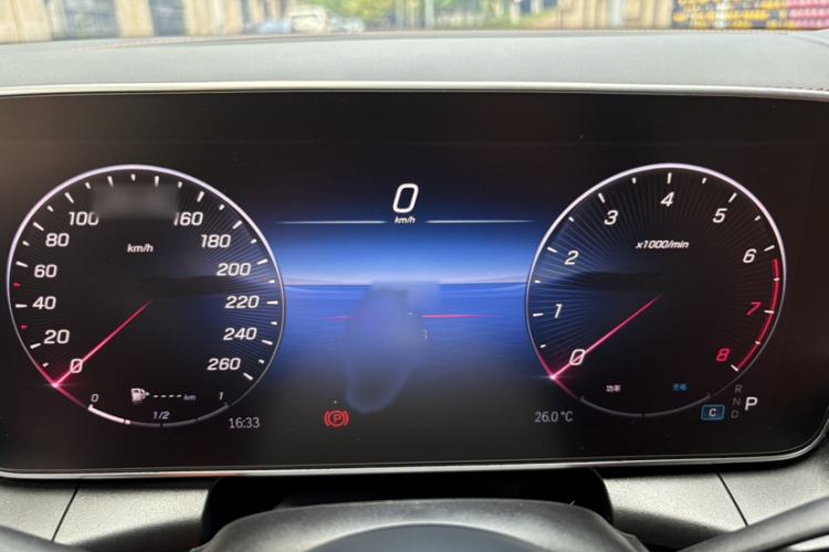 Used Mercedes-Benz GLC 2023 Facelift GLC 260 L 4MATIC Luxury Version 7-Seater Instrument Cluster