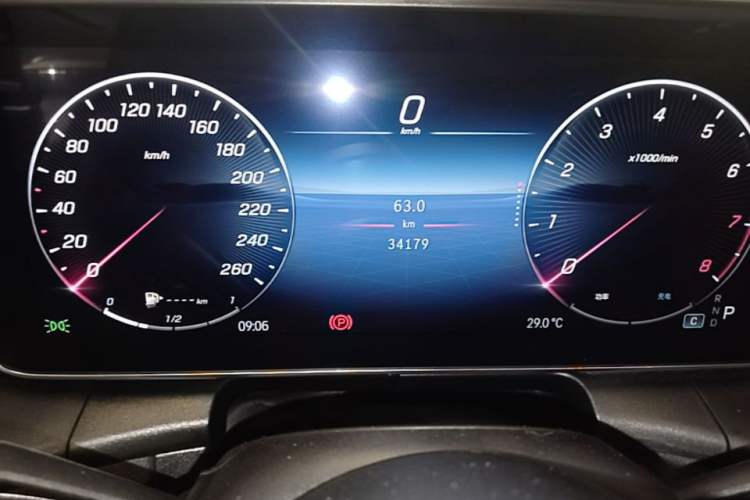 Used Mercedes-Benz GLC 2023 Refreshed GLC 300 L 4MATIC Dynamic Edition 5 Seats Instrument Cluster