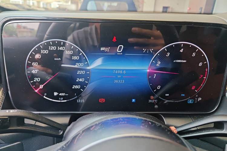 Used Mercedes-Benz GLC 2023 GLC 260 L 4MATIC Dynamic Edition 5-seater Instrument Cluster