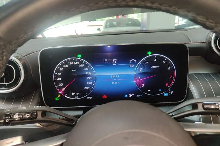 Used Mercedes-Benz GLC 2023 GLC 300 L 4MATIC Dynamic Edition 5-seater Instrument Cluster