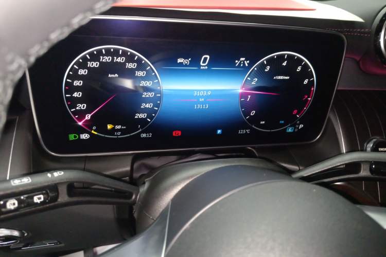 Used Mercedes-Benz GLC 2023 Refreshed GLC 300 L 4MATIC Dynamic Edition 5 Seats Instrument Cluster