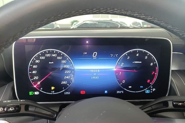 Used Mercedes-Benz GLC 2023 Refreshed GLC 300 L 4MATIC Dynamic Edition 5 Seats Instrument Cluster