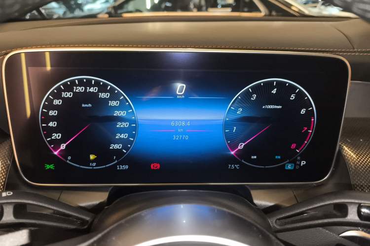 Used Mercedes-Benz GLC 2023 GLC 260 L 4MATIC Dynamic Edition 5-seater Instrument Cluster