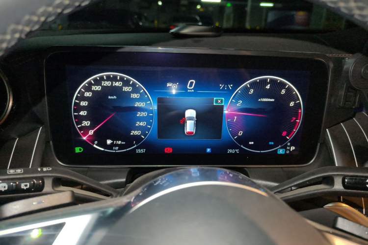 Used Mercedes-Benz GLC 2023 GLC 260 L 4MATIC Dynamic Edition 7-seater Instrument Cluster