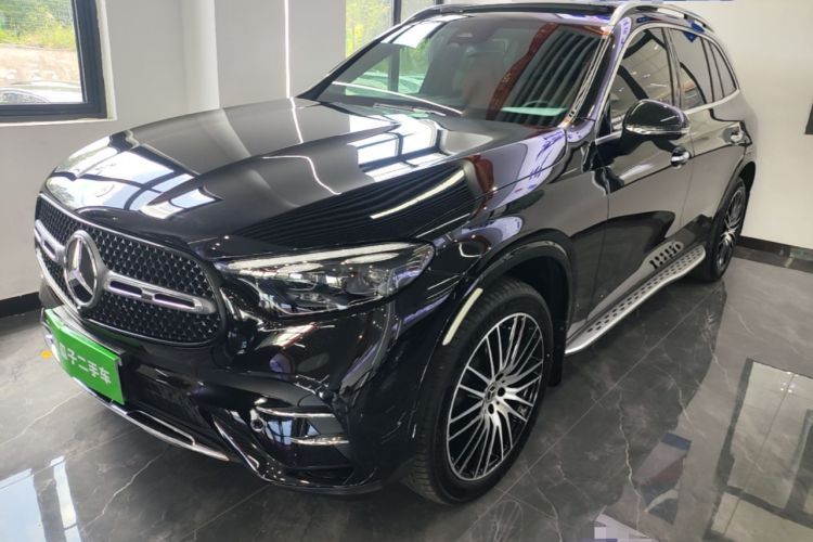Used Mercedes-Benz GLC 2023 Refreshed GLC 300 L 4MATIC Luxury Version 7 Seats Guazi used car, China used car export, Used car for sale, Used cars, Cheapest cars for sale