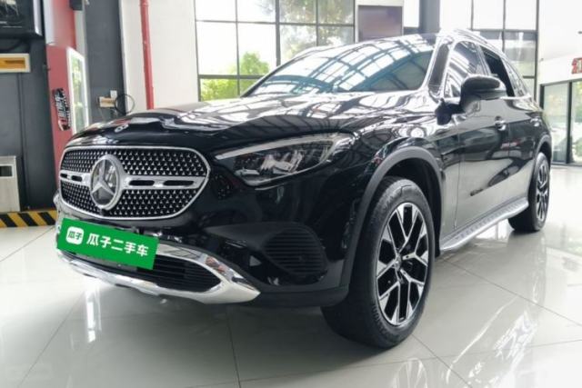 Used Mercedes-Benz GLC 2023 GLC 260 L 4MATIC Dynamic Edition 5-seater