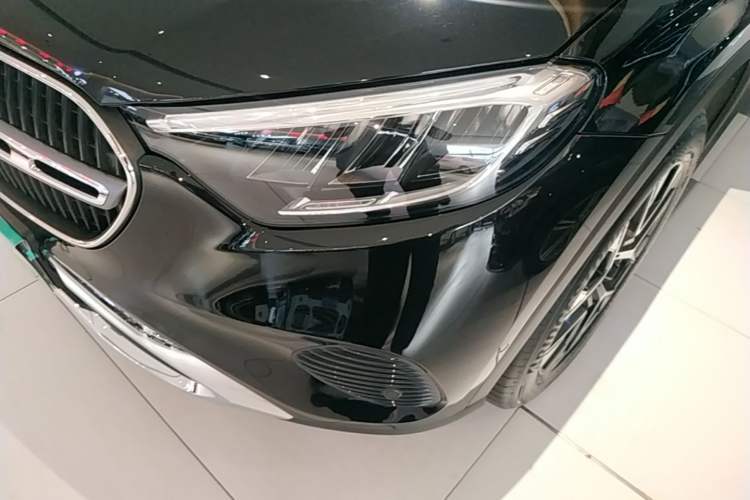 Used Mercedes-Benz GLC 2023 GLC 260 L 4MATIC Dynamic Edition 5-seater Left Front Headlight