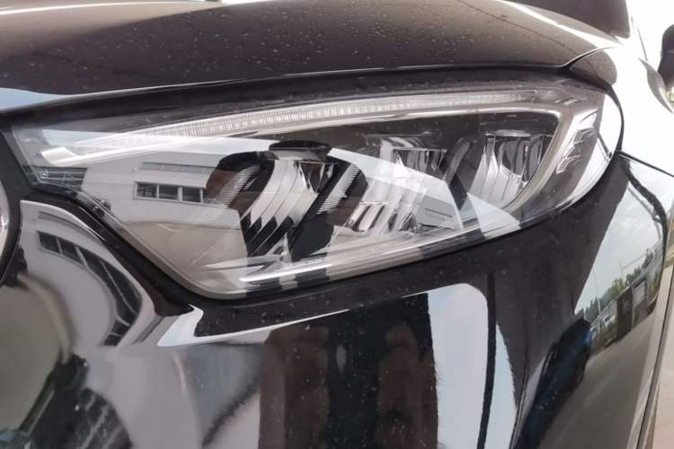 Used Mercedes-Benz GLC 2023 Facelift GLC 260 L 4MATIC Dynamic Version 5 Seats Left Front Headlight