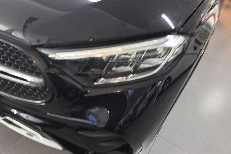Used Mercedes-Benz GLC 2023 GLC 260 L 4MATIC Luxury Model 5 Seats Left Front Headlight