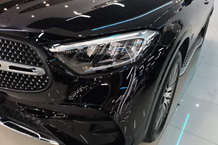 Used Mercedes-Benz GLC 2023 Refreshed GLC 300 L 4MATIC Dynamic Edition 5 Seats Left Front Headlight