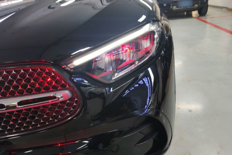 Used Mercedes-Benz GLC 2023 Refreshed GLC 300 L 4MATIC Dynamic Edition 5 Seats Left Front Headlight
