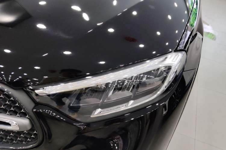 Used Mercedes-Benz GLC 2023 GLC 260 L 4MATIC Luxury Model 5 Seats Left Front Headlight