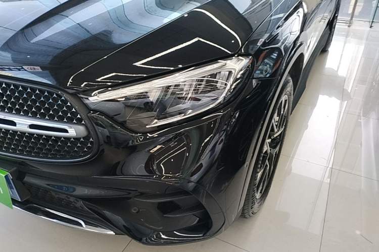 Used Mercedes-Benz GLC 2023 GLC 260 L 4MATIC Luxury Model 5 Seats Left Front Headlight