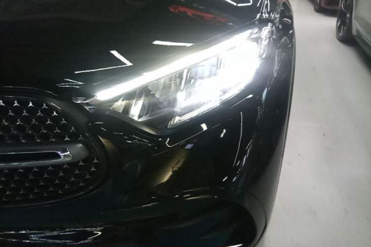 Used Mercedes-Benz GLC 2023 Refreshed GLC 300 L 4MATIC Dynamic Edition 5 Seats Left Front Headlight