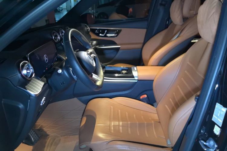 Used Mercedes-Benz GLC 2023 GLC 300 L 4MATIC Luxury 7-Seater Left Front Seat