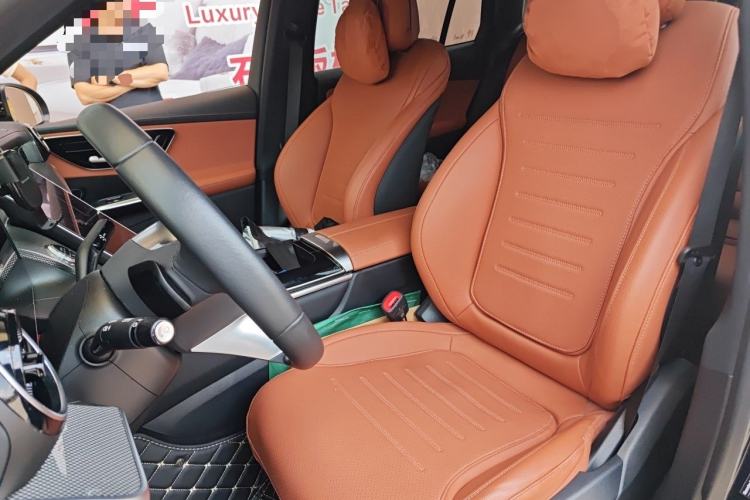 Used Mercedes-Benz GLC 2023 GLC 260 L 4MATIC Dynamic Edition 5-seater Left Front Seat