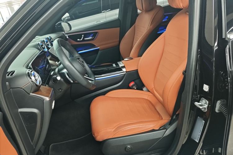 Used Mercedes-Benz GLC 2023 Refreshed GLC 300 L 4MATIC Dynamic Version 7-Seater Left Front Seat
