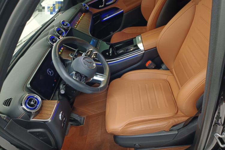 Used Mercedes-Benz GLC 2023 Refreshed GLC 300 L 4MATIC Dynamic Edition 5 Seats Left Front Seat