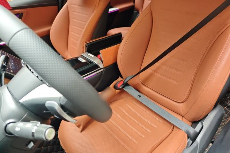 Used Mercedes-Benz GLC 2023 GLC 300 L 4MATIC Dynamic 7-Seater Left Front Seat