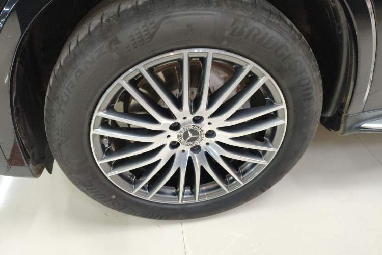 Used Mercedes-Benz GLC 2023 Refreshed GLC 300 L 4MATIC Dynamic Edition 5 Seats Left Front Wheel Hub