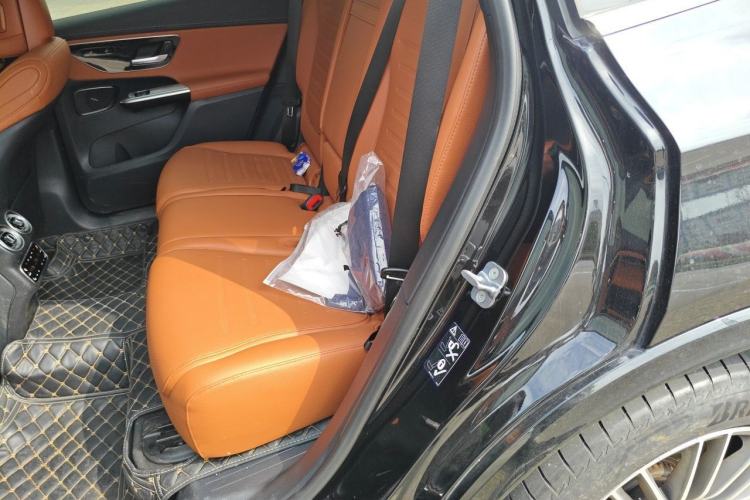 Used Mercedes-Benz GLC 2023 GLC 300 L 4MATIC Dynamic 7-Seater Left Rear Seat