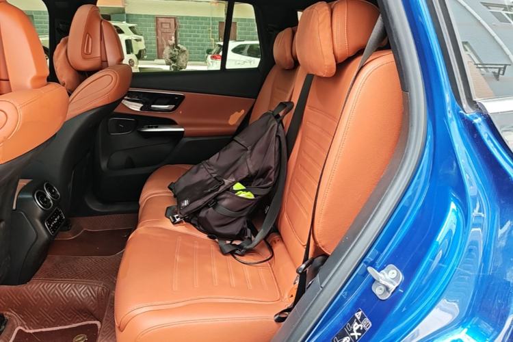 Used Mercedes-Benz GLC 2023 GLC 260 L 4MATIC Dynamic Edition 7-seater Left Rear Seat