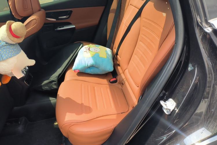 Used Mercedes-Benz GLC 2023 GLC 260 L 4MATIC Luxury Model 5 Seats Left Rear Seat