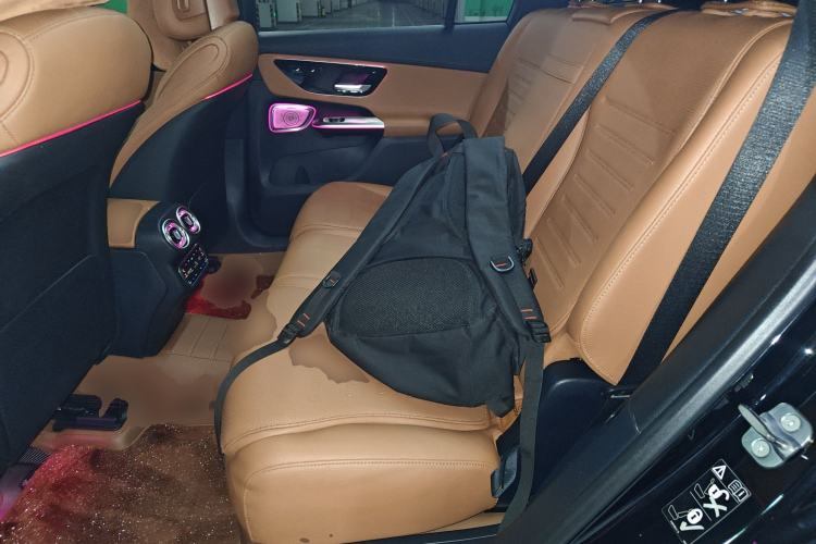 Used Mercedes-Benz GLC 2023 GLC 260 L 4MATIC Luxury 7-Seater Left Rear Seat