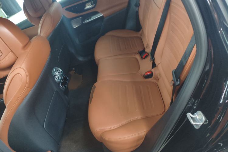 Used Mercedes-Benz GLC 2023 GLC 260 L 4MATIC Dynamic Edition 5-seater Left Rear Seat