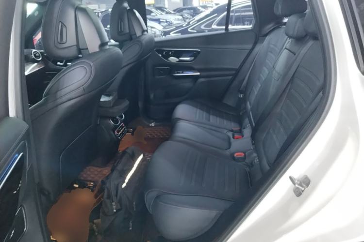 Used Mercedes-Benz GLC 2023 GLC 260 L 4MATIC Dynamic Edition 5-seater Left Rear Seat