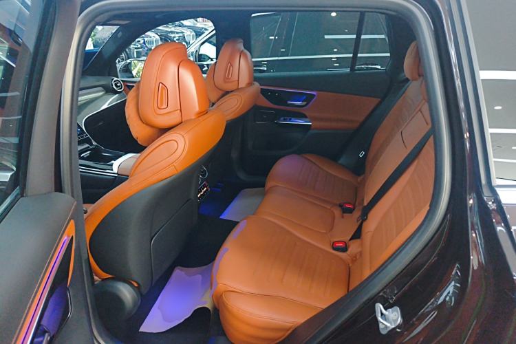 Used Mercedes-Benz GLC 2023 GLC 260 L 4MATIC Dynamic Edition 5-seater Left Rear Seat
