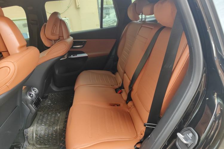 Used Mercedes-Benz GLC 2023 GLC 300 L 4MATIC Luxury 7-Seater Left Rear Seat
