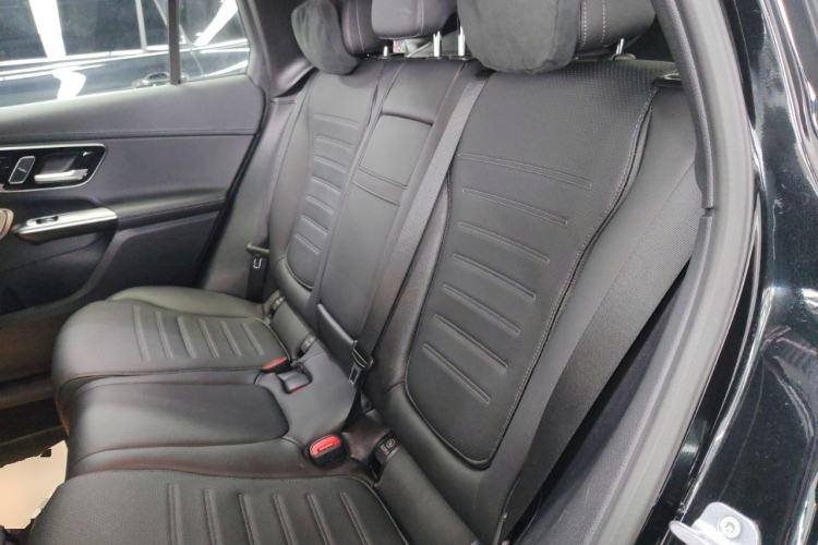 Used Mercedes-Benz GLC 2023 GLC 300 L 4MATIC Luxury Model 5 Seats Left Rear Seat