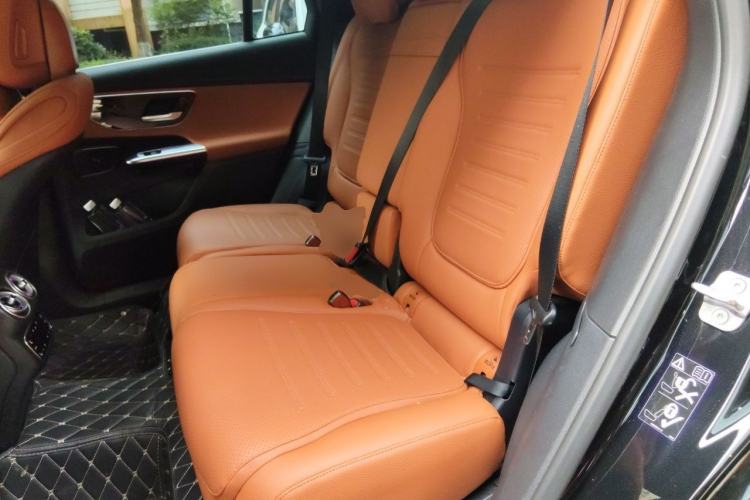Used Mercedes-Benz GLC 2023 GLC 300 L 4MATIC Dynamic 7-Seater Left Rear Seat