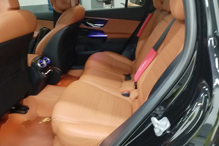 Used Mercedes-Benz GLC 2023 GLC 300 L 4MATIC Dynamic Edition 5-seater Left Rear Seat