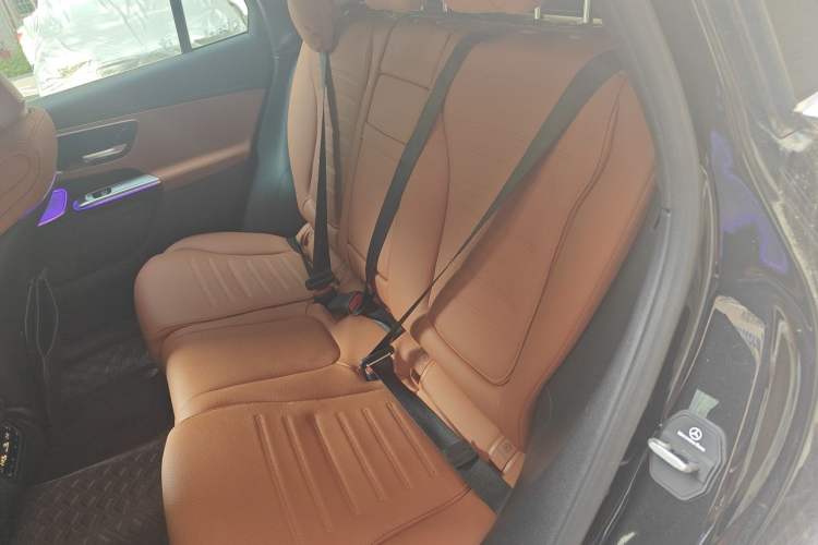 Used Mercedes-Benz GLC 2023 GLC 300 L 4MATIC Dynamic Edition 5-seater Left Rear Seat
