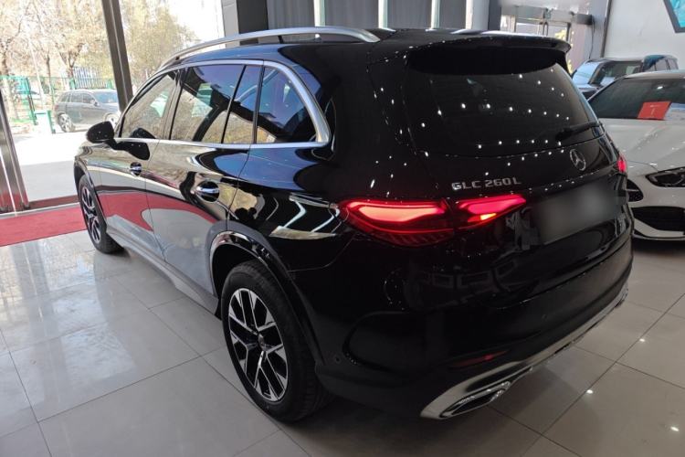 Used Mercedes-Benz GLC 2023 GLC 260 L 4MATIC Luxury Model 5 Seats Left Side