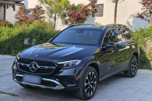 Used Mercedes-Benz GLC 2023 GLC 260 L 4MATIC Dynamic Edition 5-seater