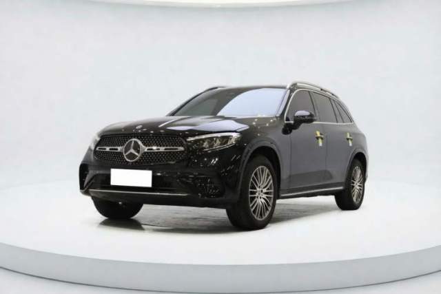 Used Mercedes-Benz GLC 2023 GLC 300 L 4MATIC Dynamic Edition 5-seater